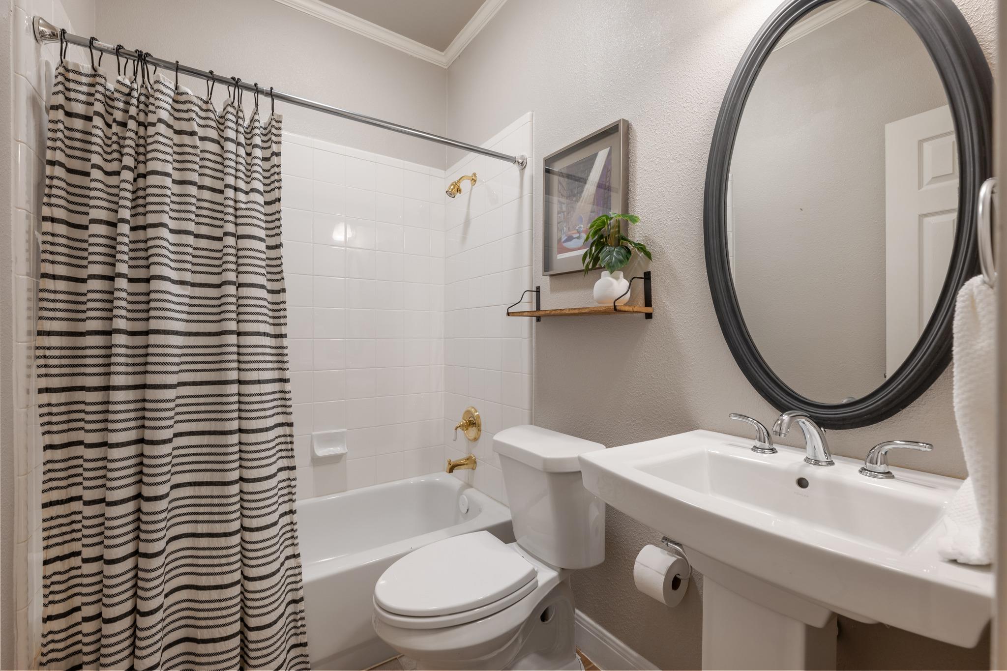 9708 Big View Dr, Austin, TX 78730