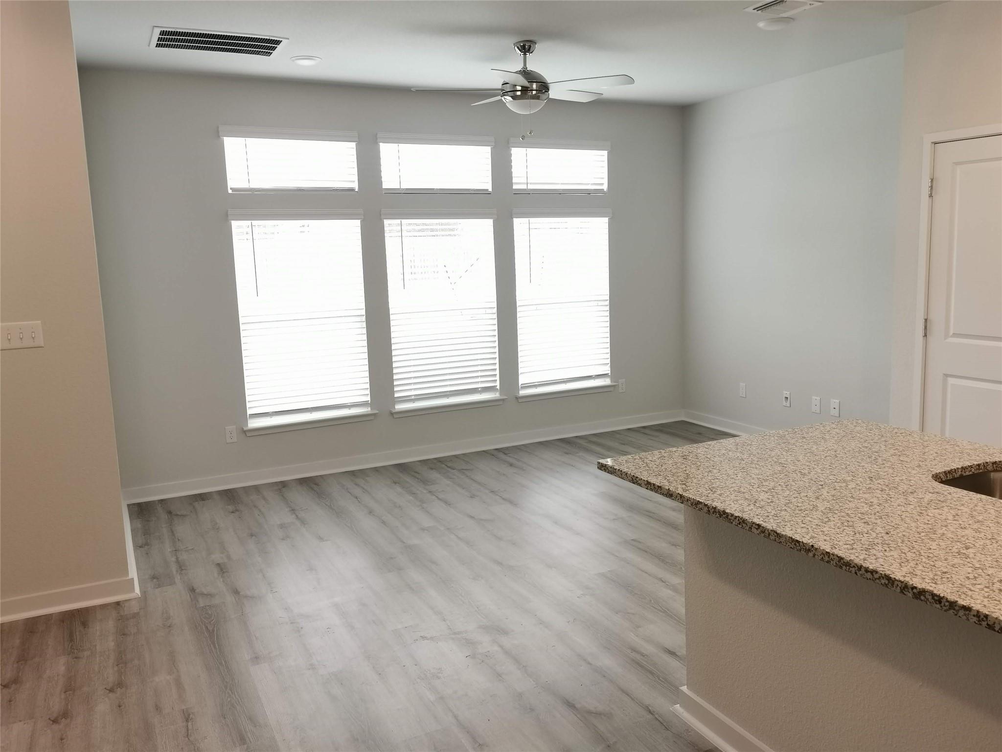 605 W South St # 332, Leander, TX 78641