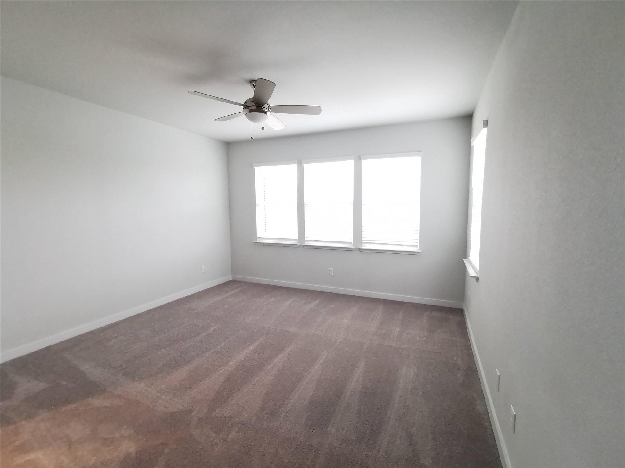 605 W South St # 332, Leander, TX 78641