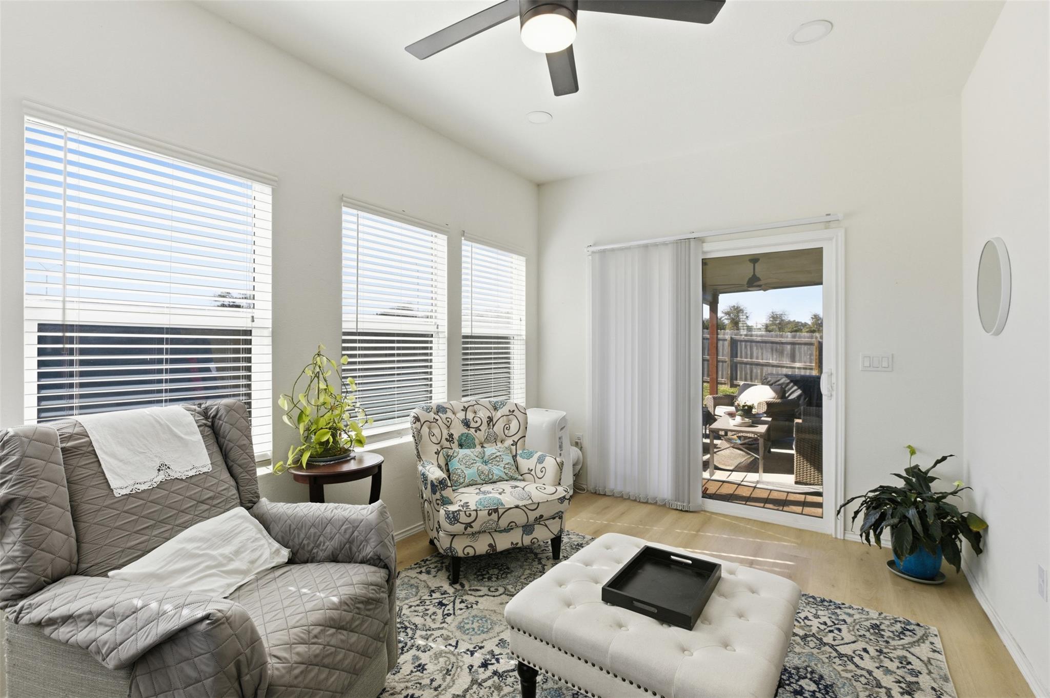 832 Mallow Rd, Leander, TX 78641