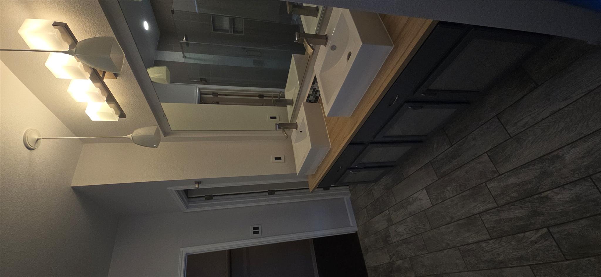 420 Valona Loop, Round Rock, TX 78681