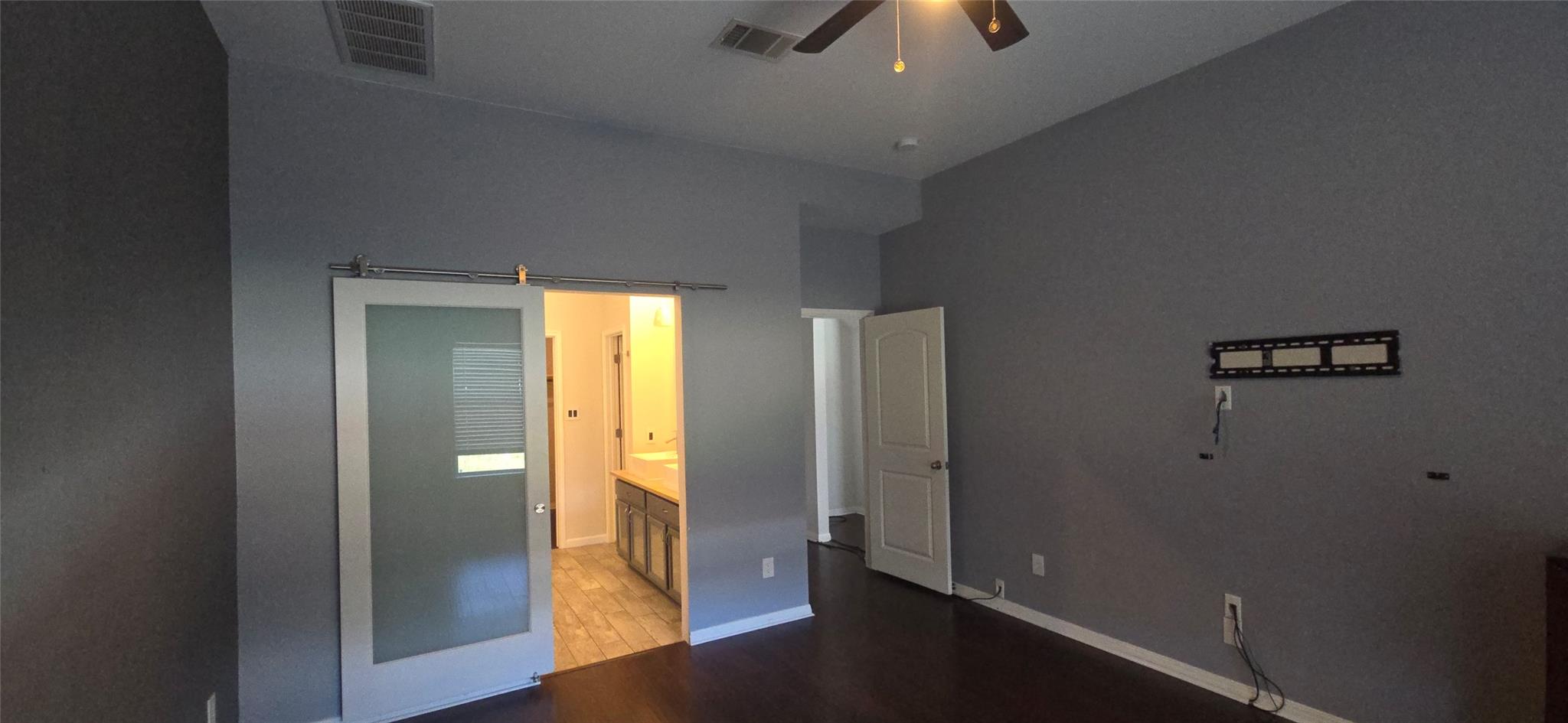 420 Valona Loop, Round Rock, TX 78681