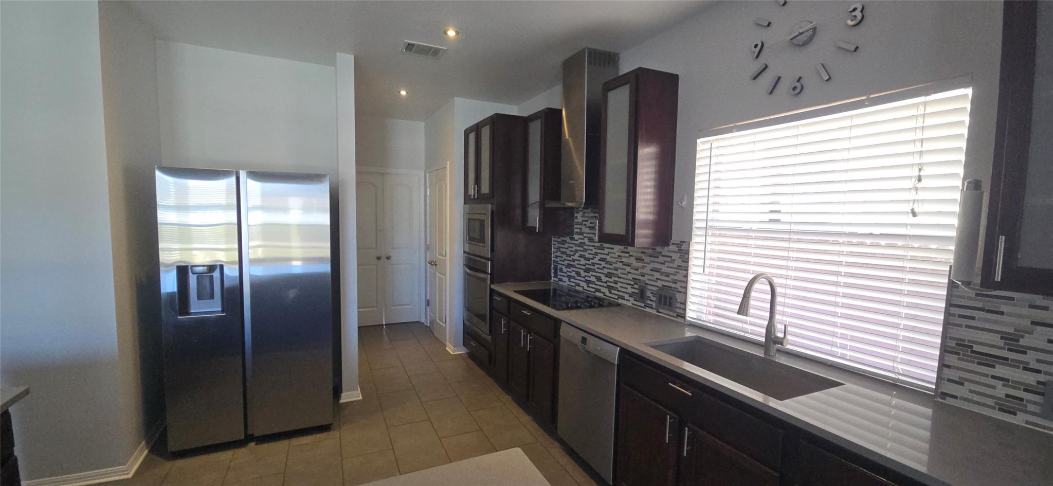 420 Valona Loop, Round Rock, TX 78681