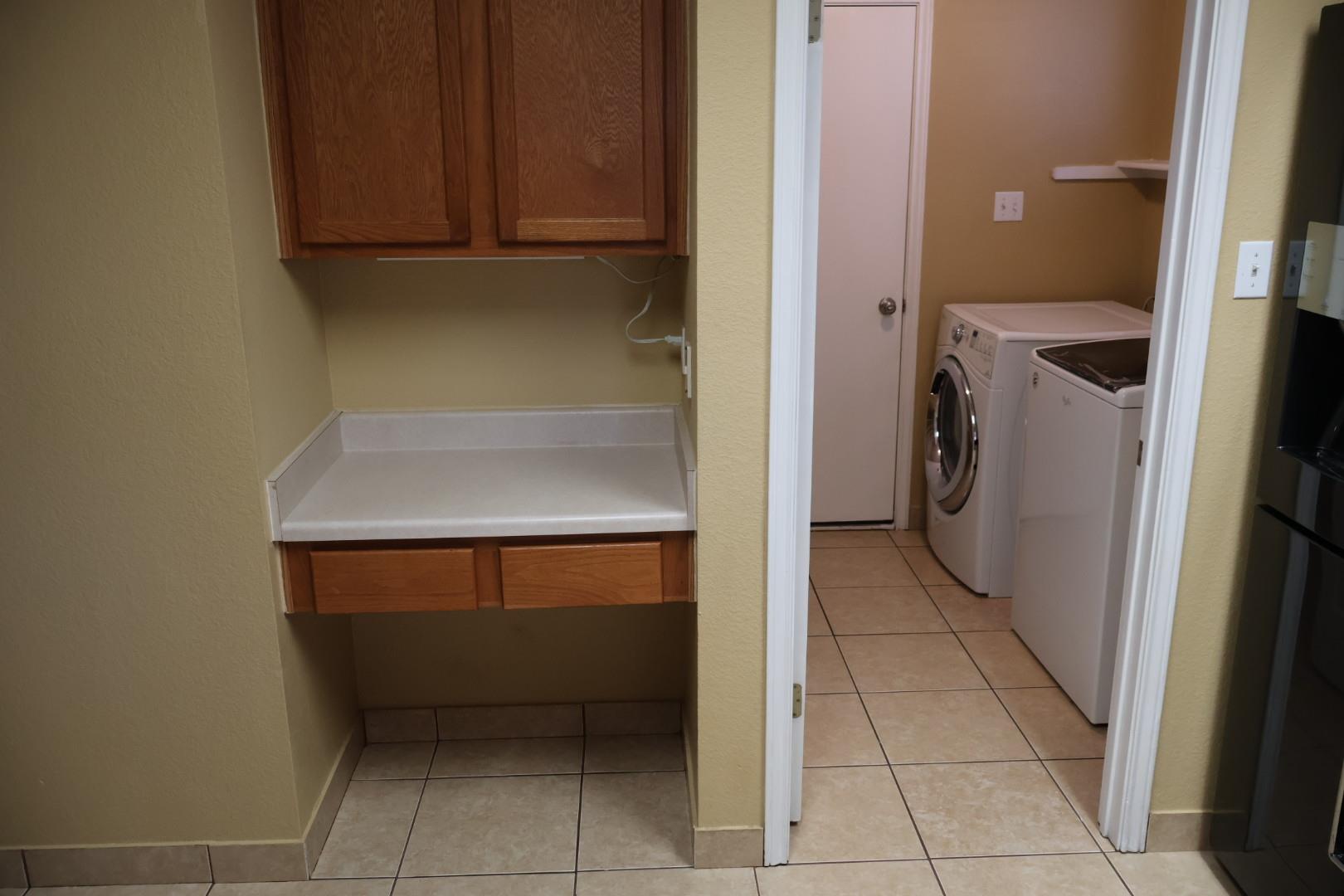 104 Golden Gate Dr, Leander, TX 78641