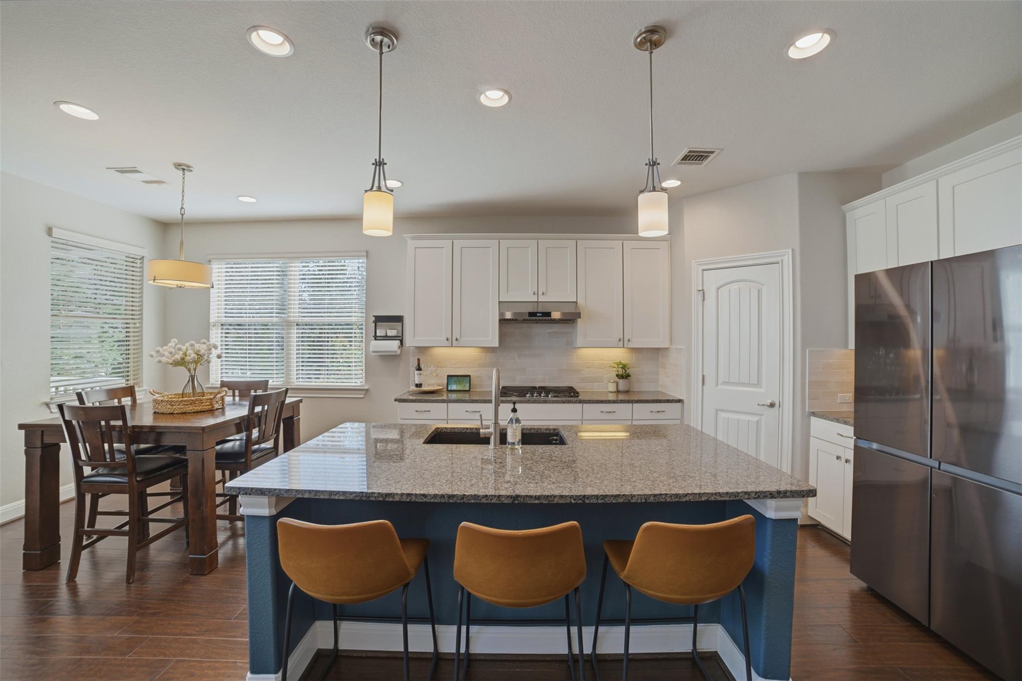 16025 Cinca Terra Dr, Austin, TX 78738