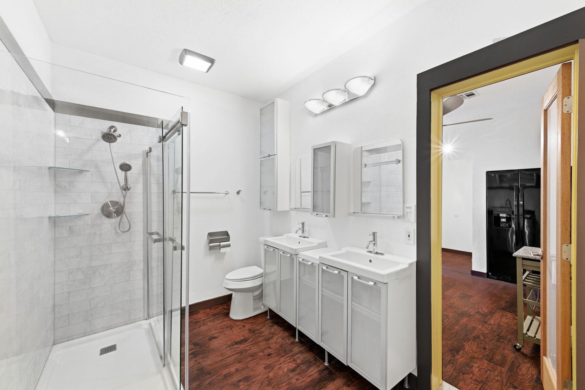 1301 S 1st St # 1 & 2, Austin, TX 78704