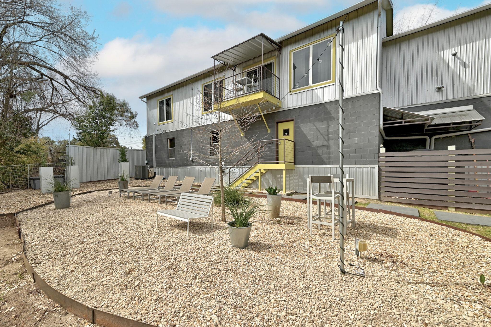 1301 S 1st St # 1 & 2, Austin, TX 78704