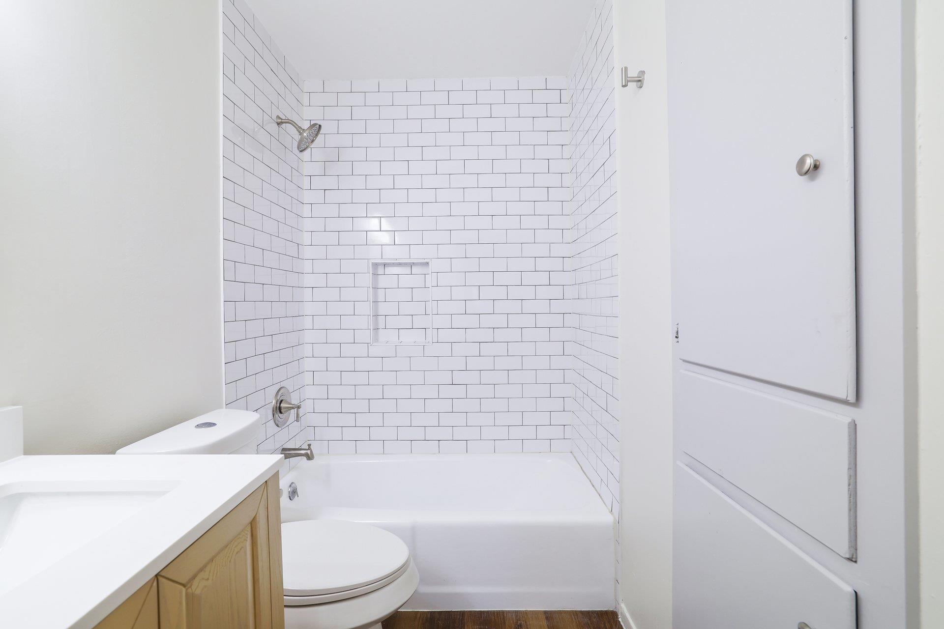 3401 Willowrun Cv # D, Austin, TX 78704