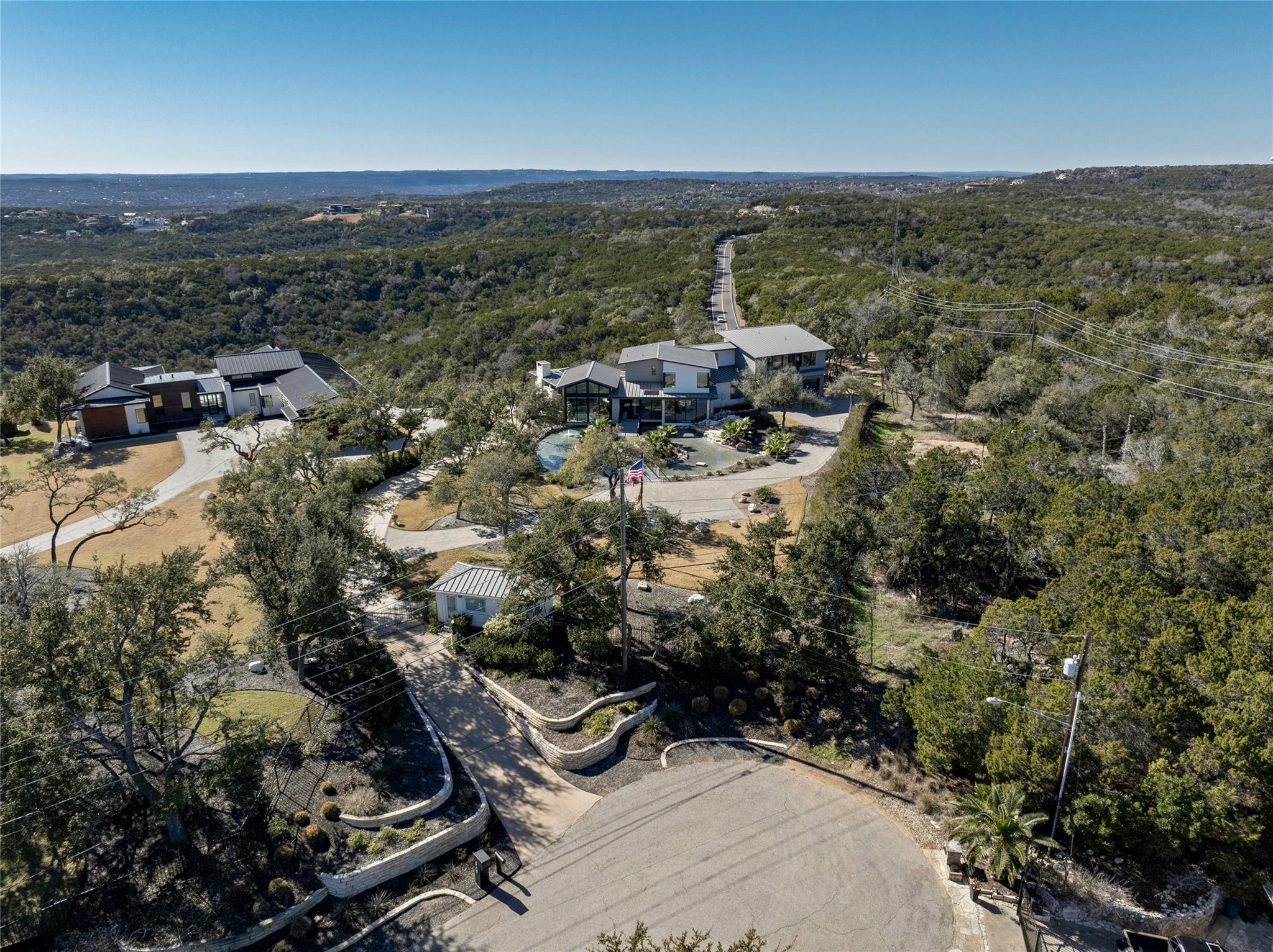 8209 Two Coves Dr, Austin, TX 78730