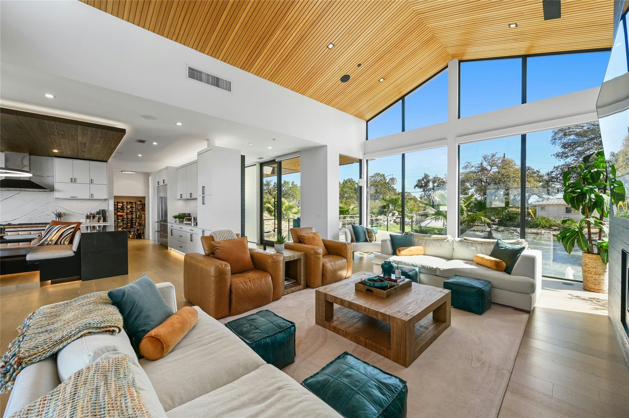 8209 Two Coves Dr, Austin, TX 78730