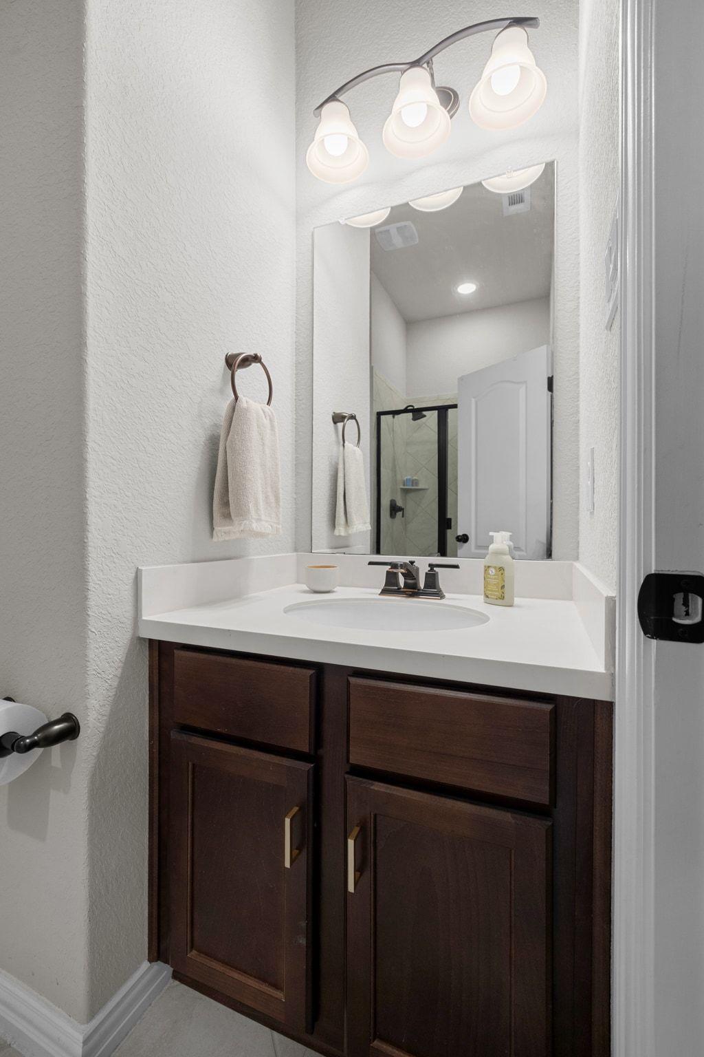 117 Concho Creek Loop, Leander, TX 78641