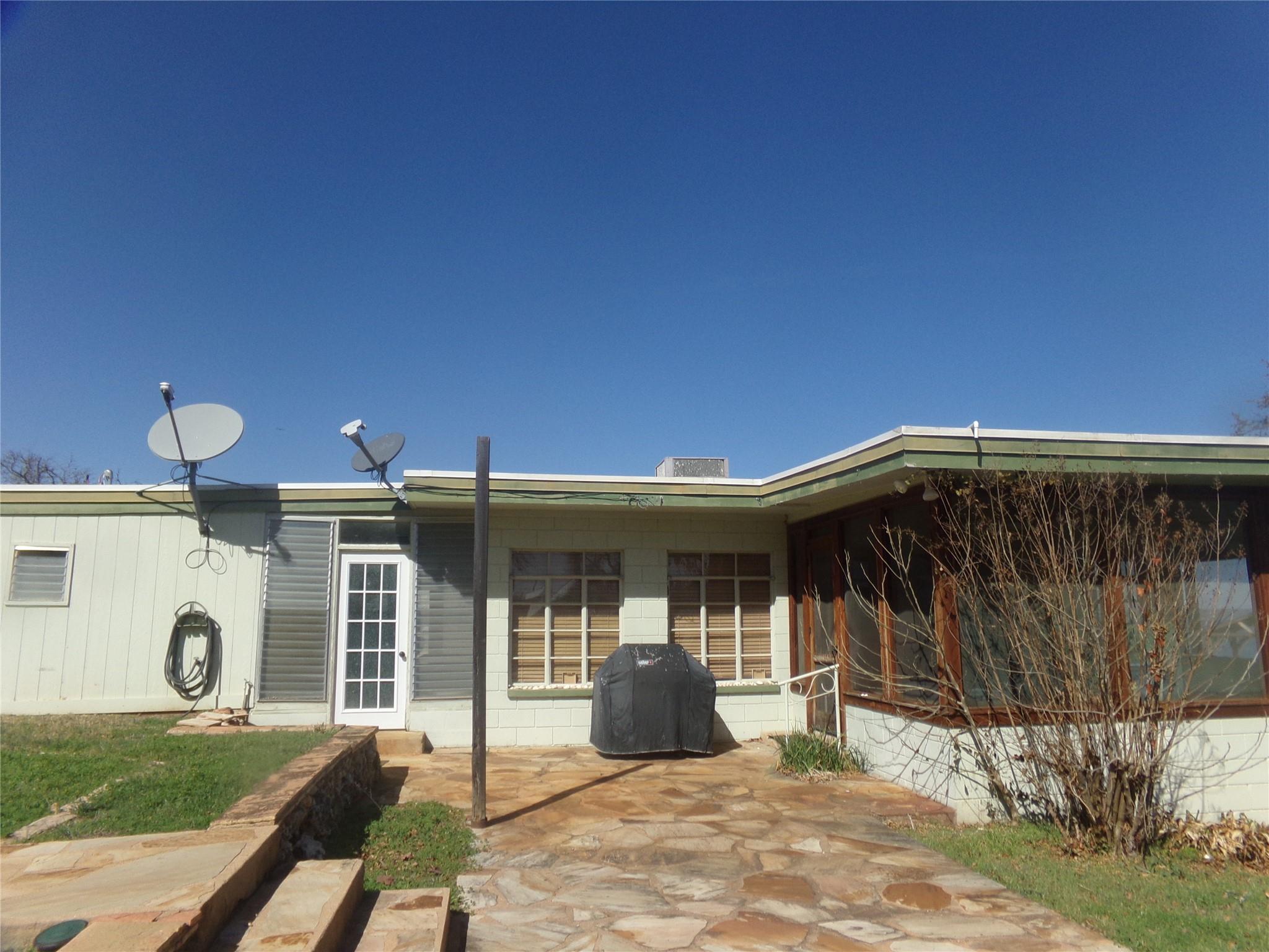 3824 Ranch Road 261, Buchanan Dam, TX 78609