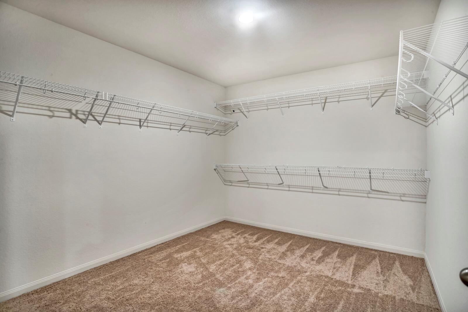 169 Allington Cir, Jarrell, TX 76537