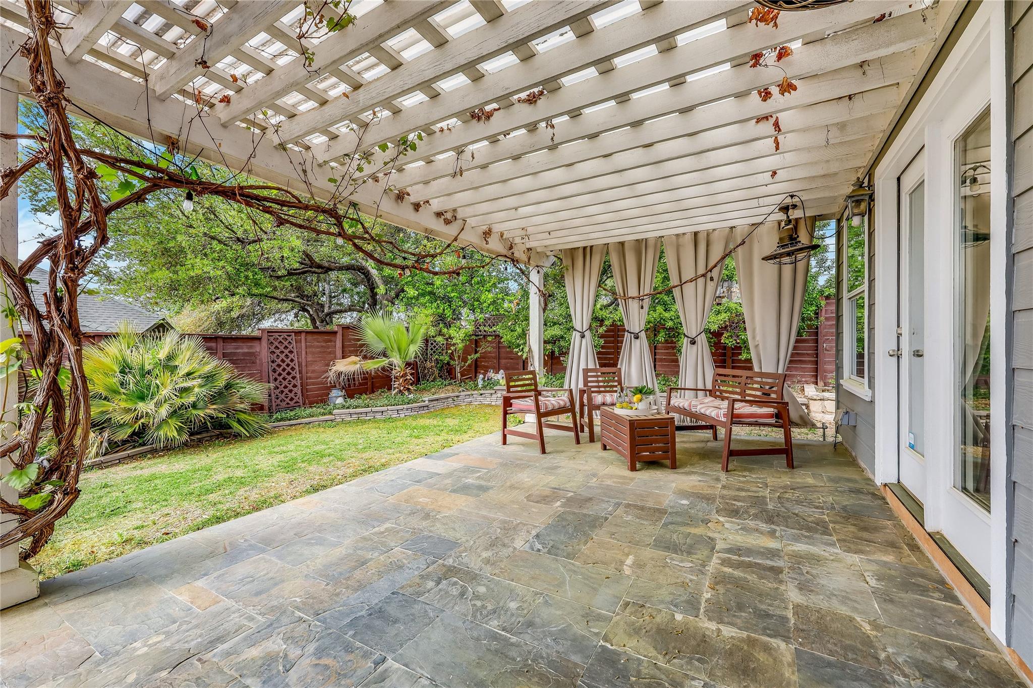 4200 Vista Corta Dr, Lago Vista, TX 78645