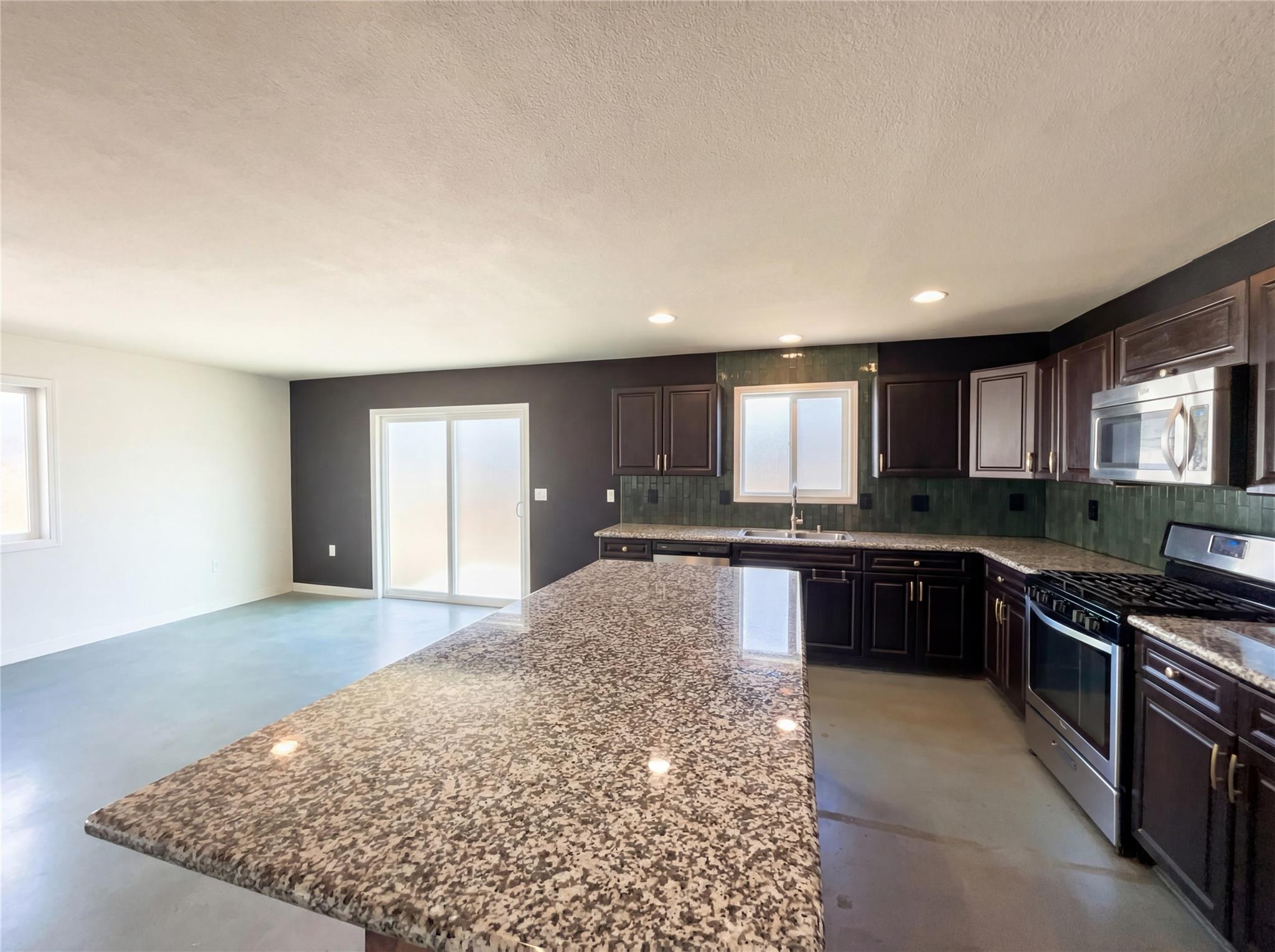 11113 Mickelson Dr, Austin, TX 78747