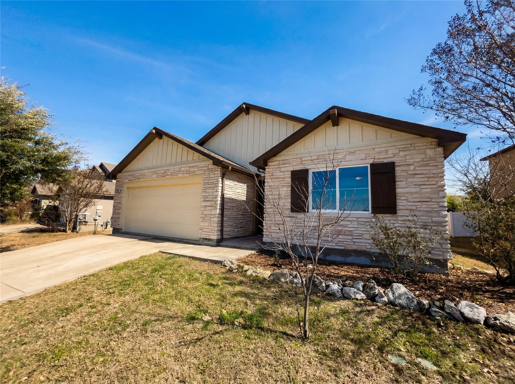 11113 Mickelson Dr, Austin, TX 78747