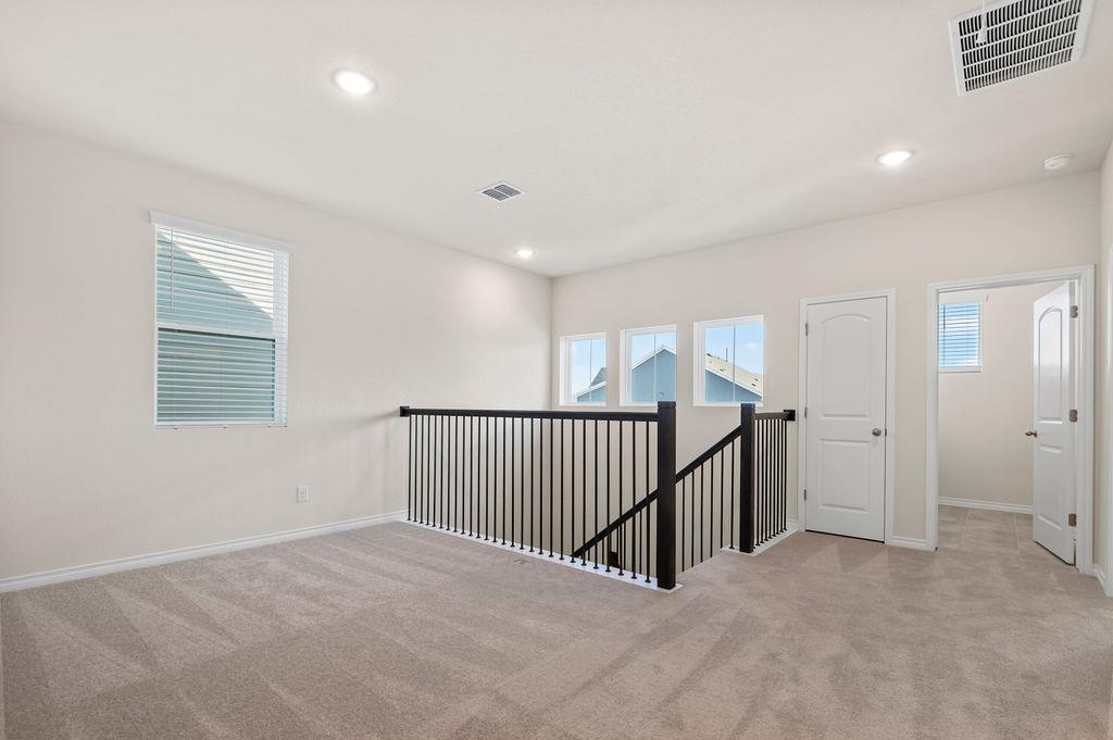 108 Woodrow Ln, Liberty Hill, TX 78642