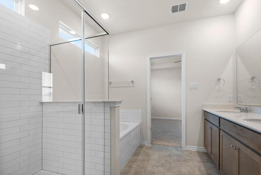 108 Woodrow Ln, Liberty Hill, TX 78642