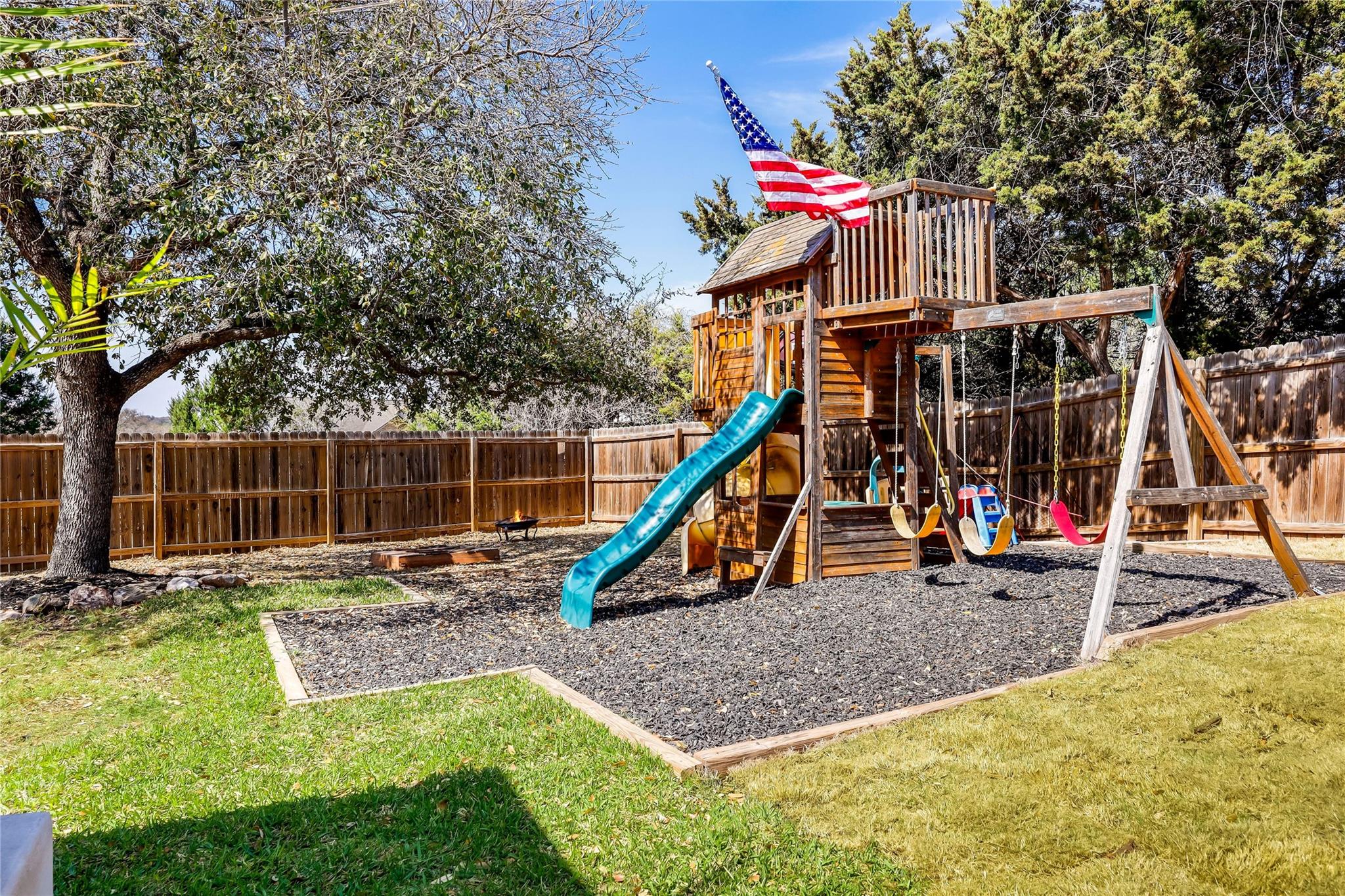 21902 Oxford Dr, Lago Vista, TX 78645