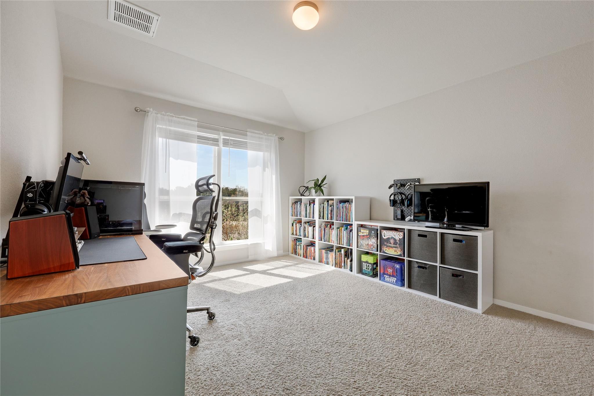 21902 Oxford Dr, Lago Vista, TX 78645