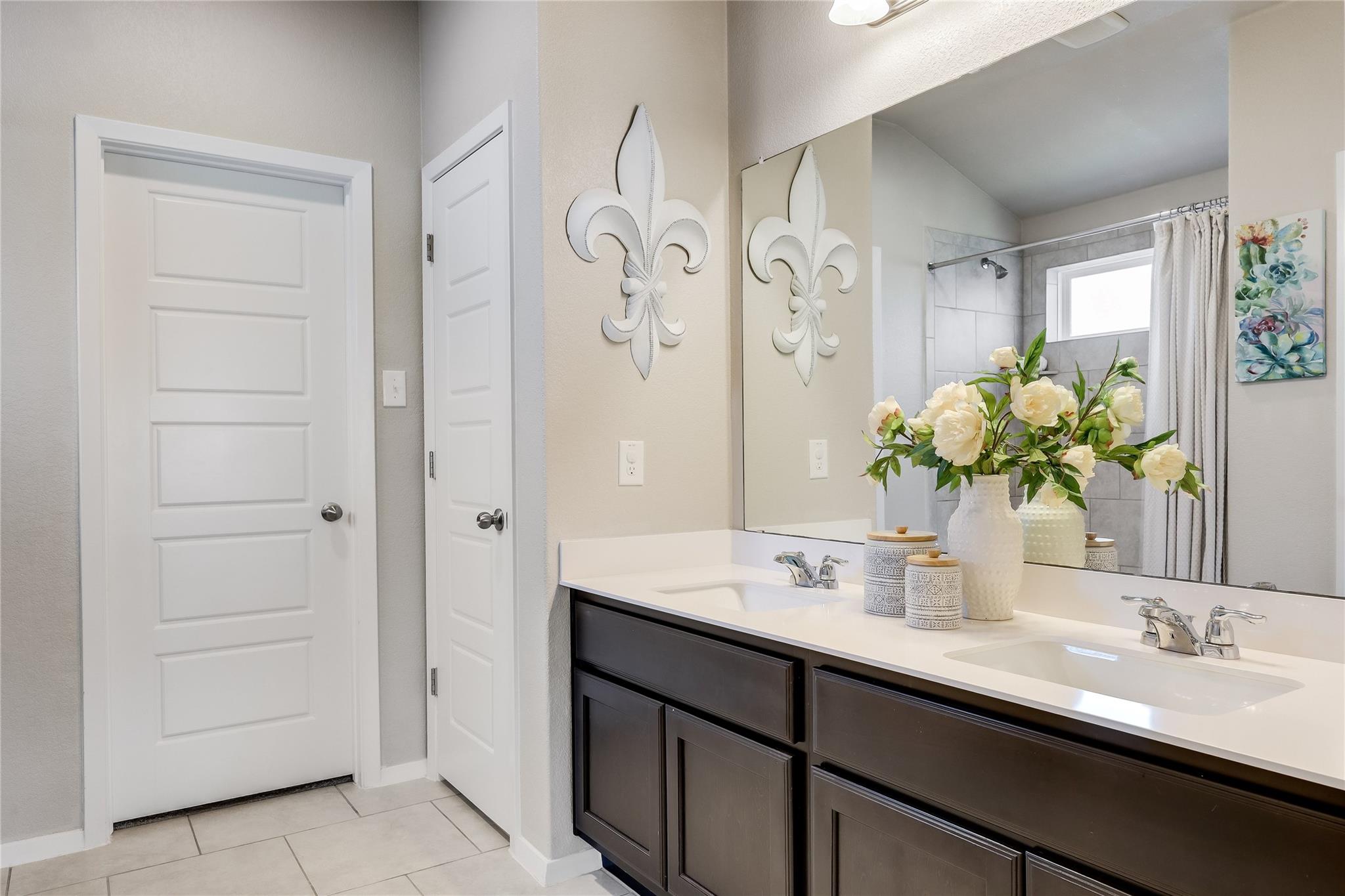 21902 Oxford Dr, Lago Vista, TX 78645