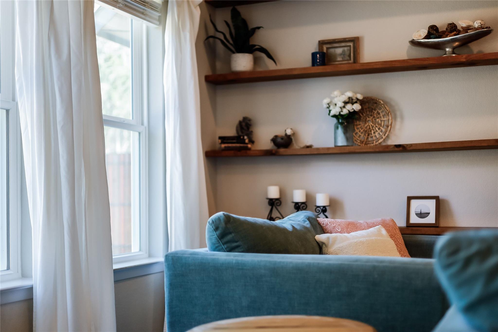 21902 Oxford Dr, Lago Vista, TX 78645