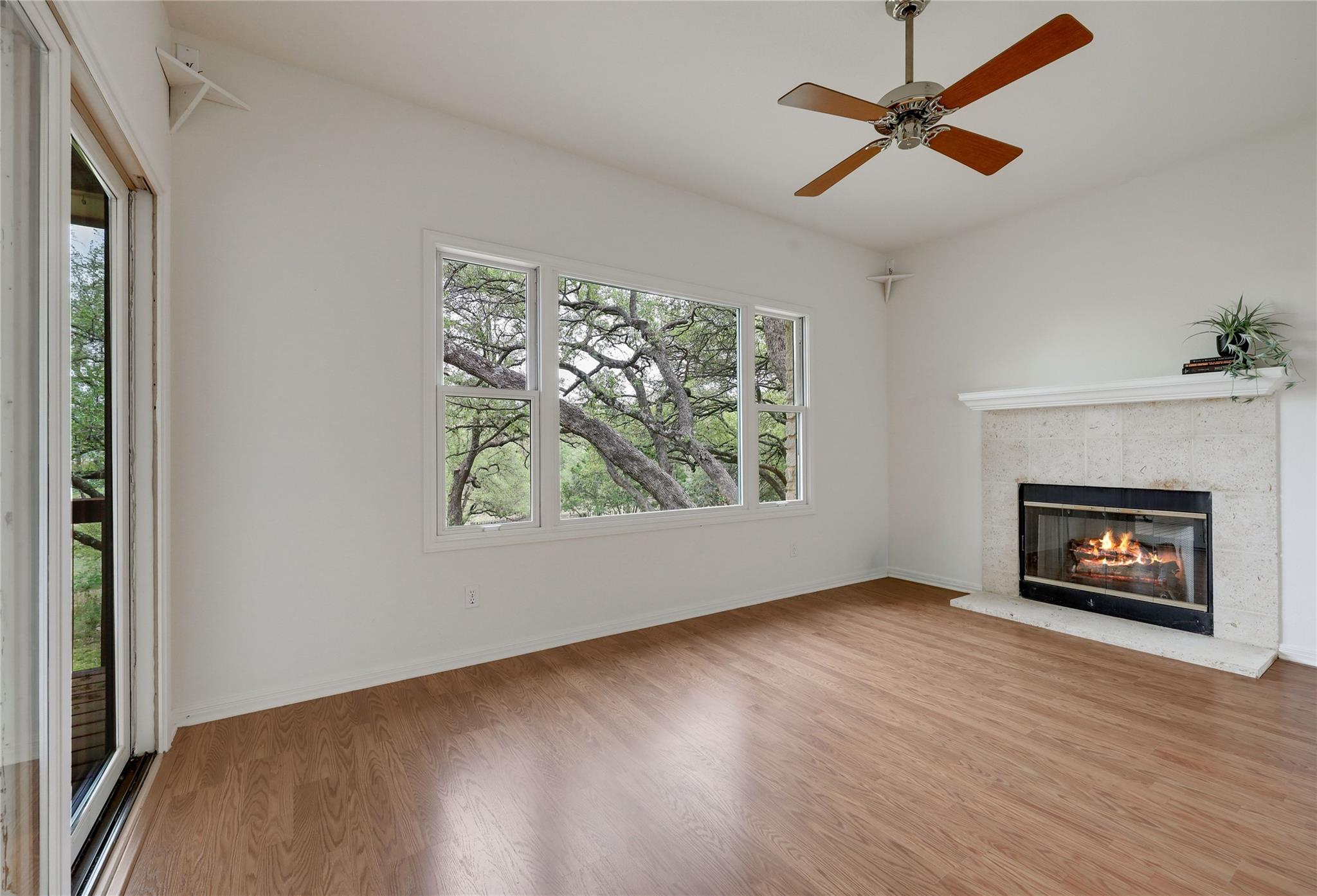 21604 Arrowhead Pt, Lago Vista, TX 78645