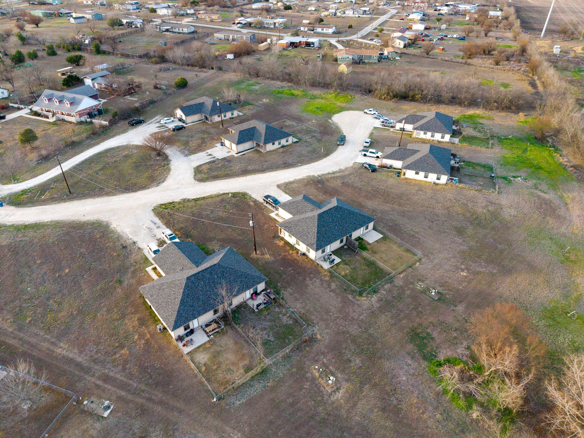 540-566 Crest Circle Dr, San Marcos, TX 78666