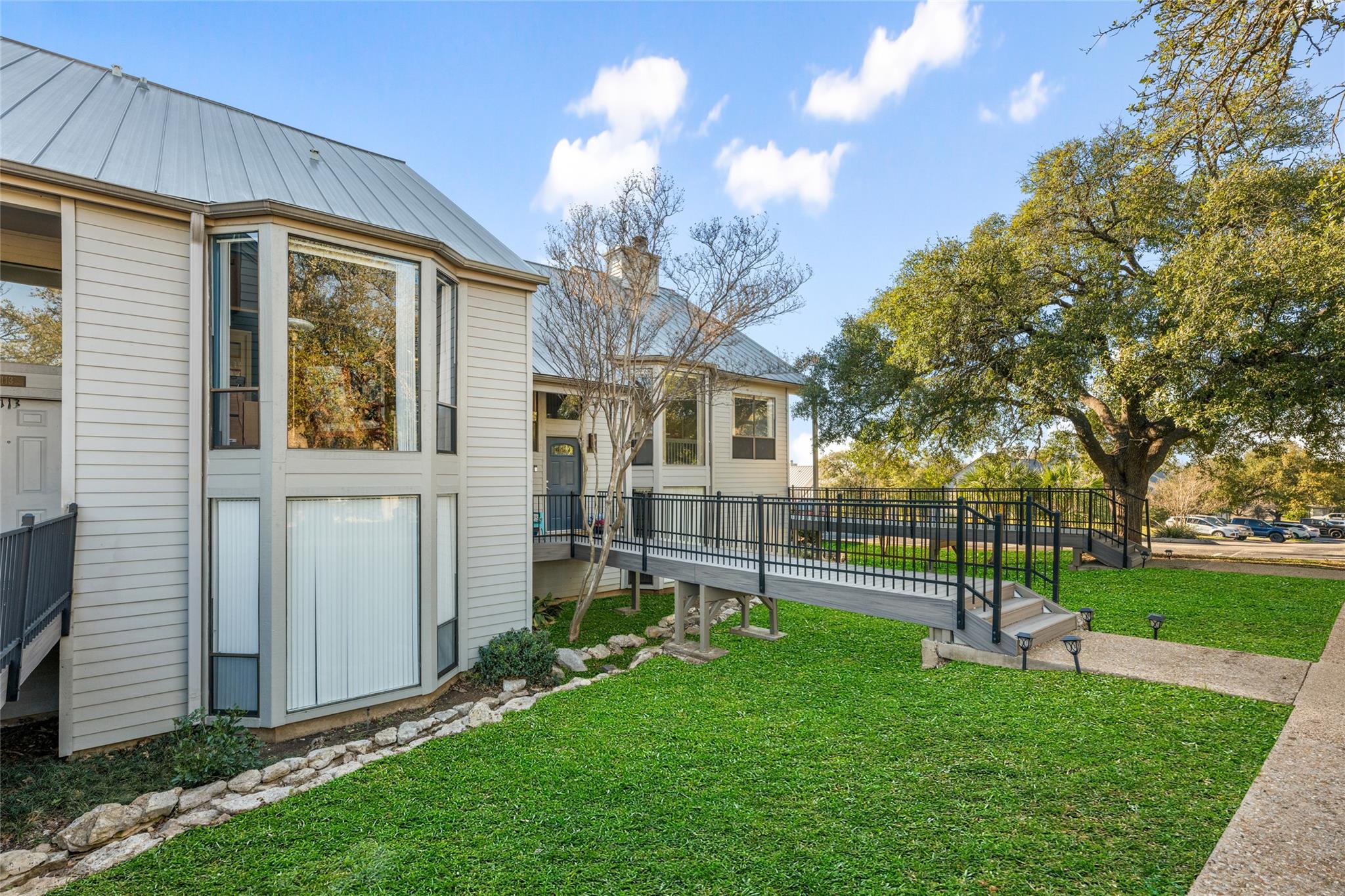 114 World Of Tennis Sq # 114, Lakeway, TX 78738