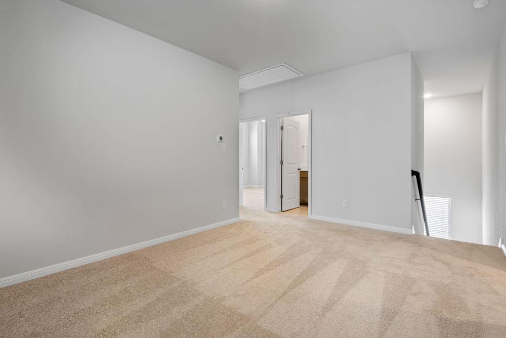 104 Woodrow Ln, Liberty Hill, TX 78642