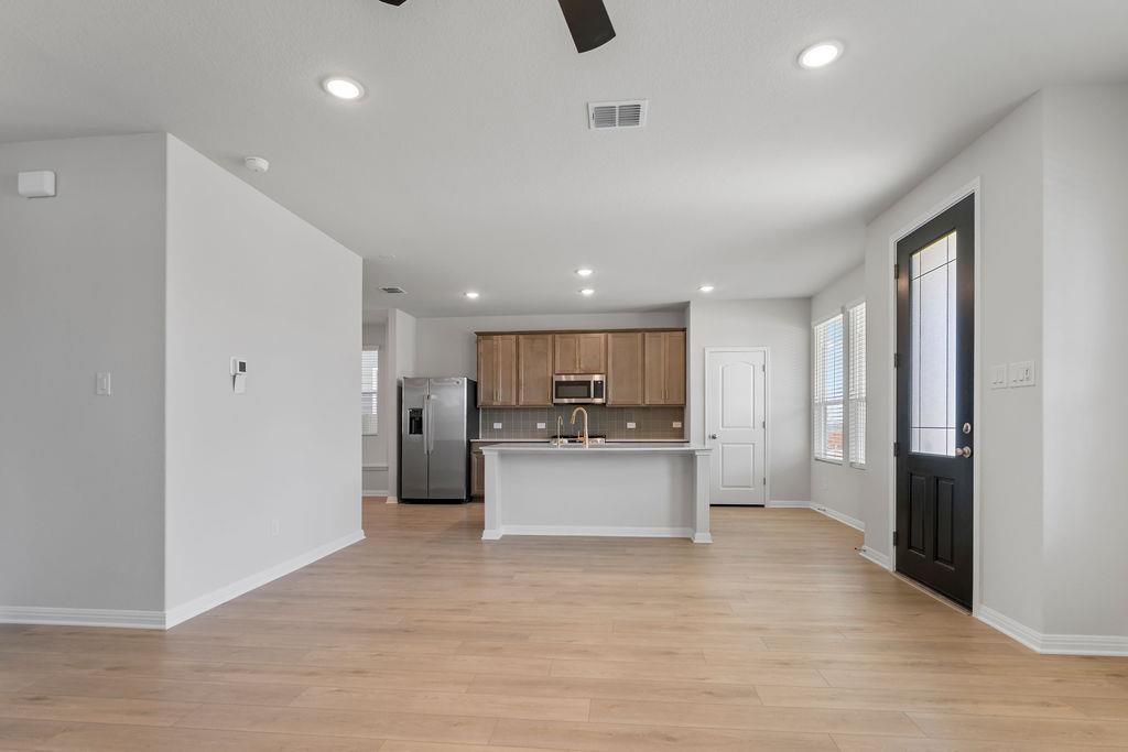 104 Woodrow Ln, Liberty Hill, TX 78642