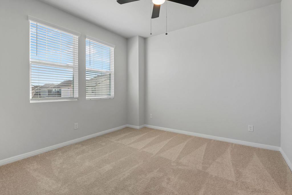 104 Woodrow Ln, Liberty Hill, TX 78642