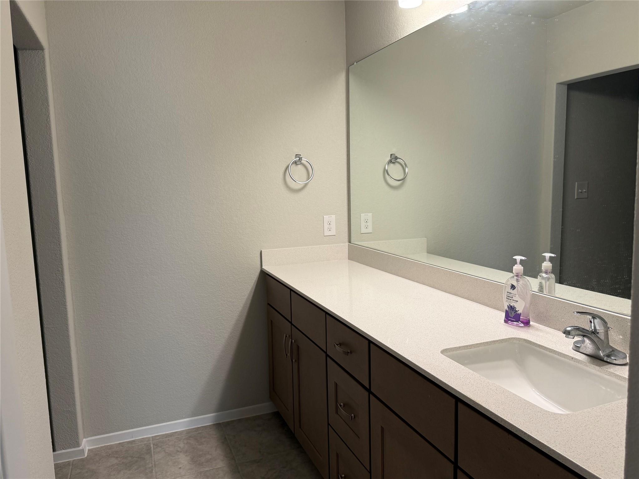 2713 Paragon Fox Dr, Pflugerville, TX 78660