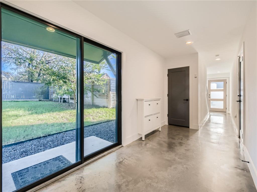 3700 Clawson Rd # 406, Austin, TX 78704