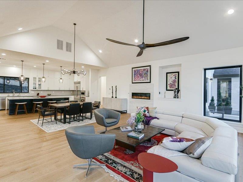 4701 Via Media, Austin, TX 78746