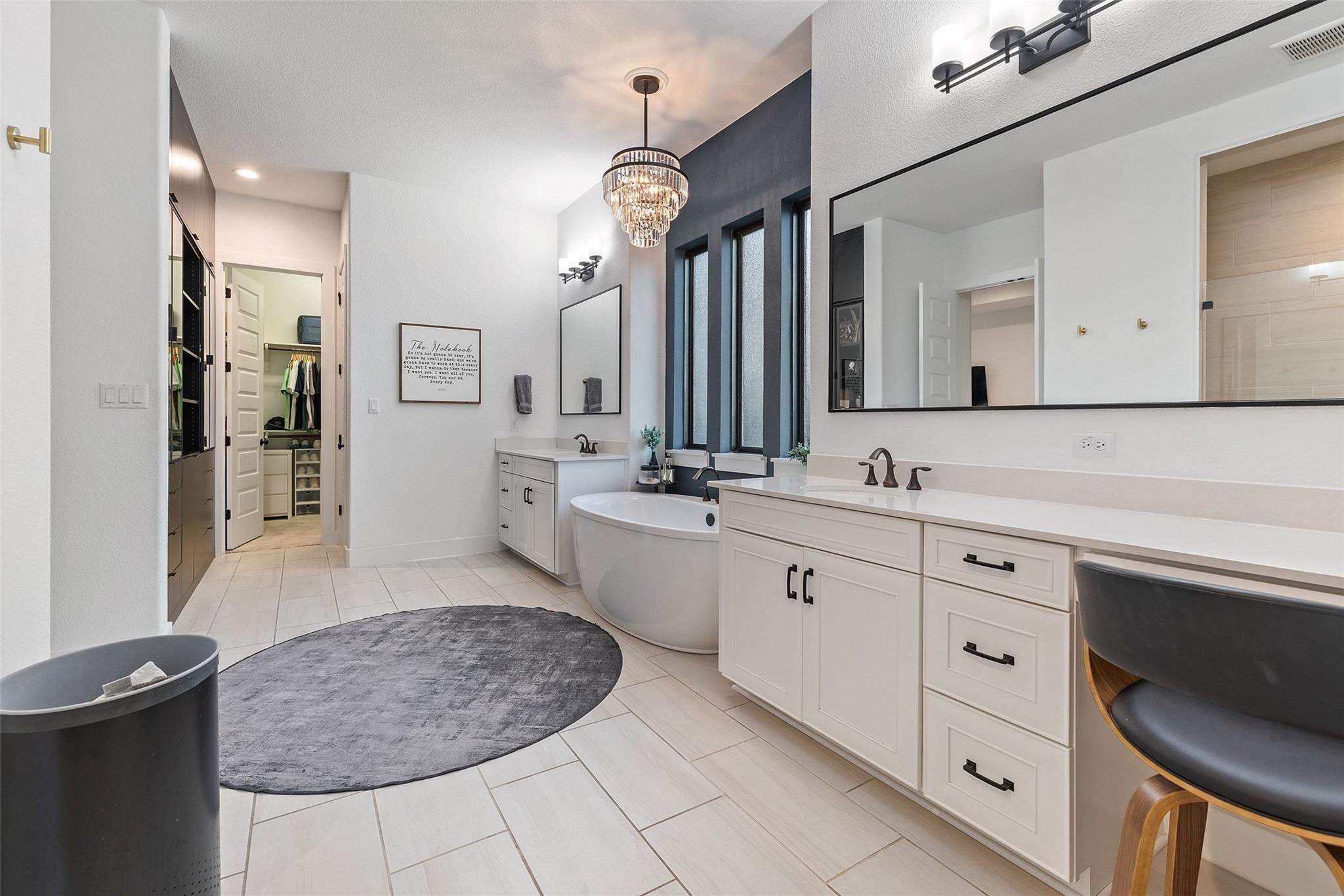 302 Lodestone Ln, Austin, TX 78738