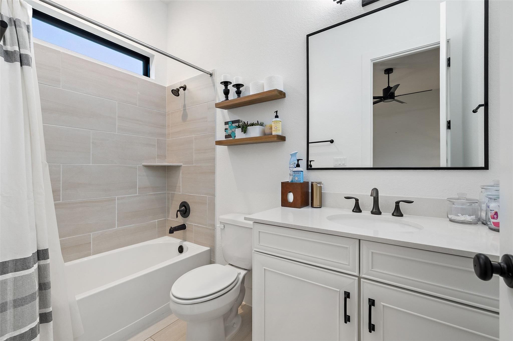 302 Lodestone Ln, Austin, TX 78738