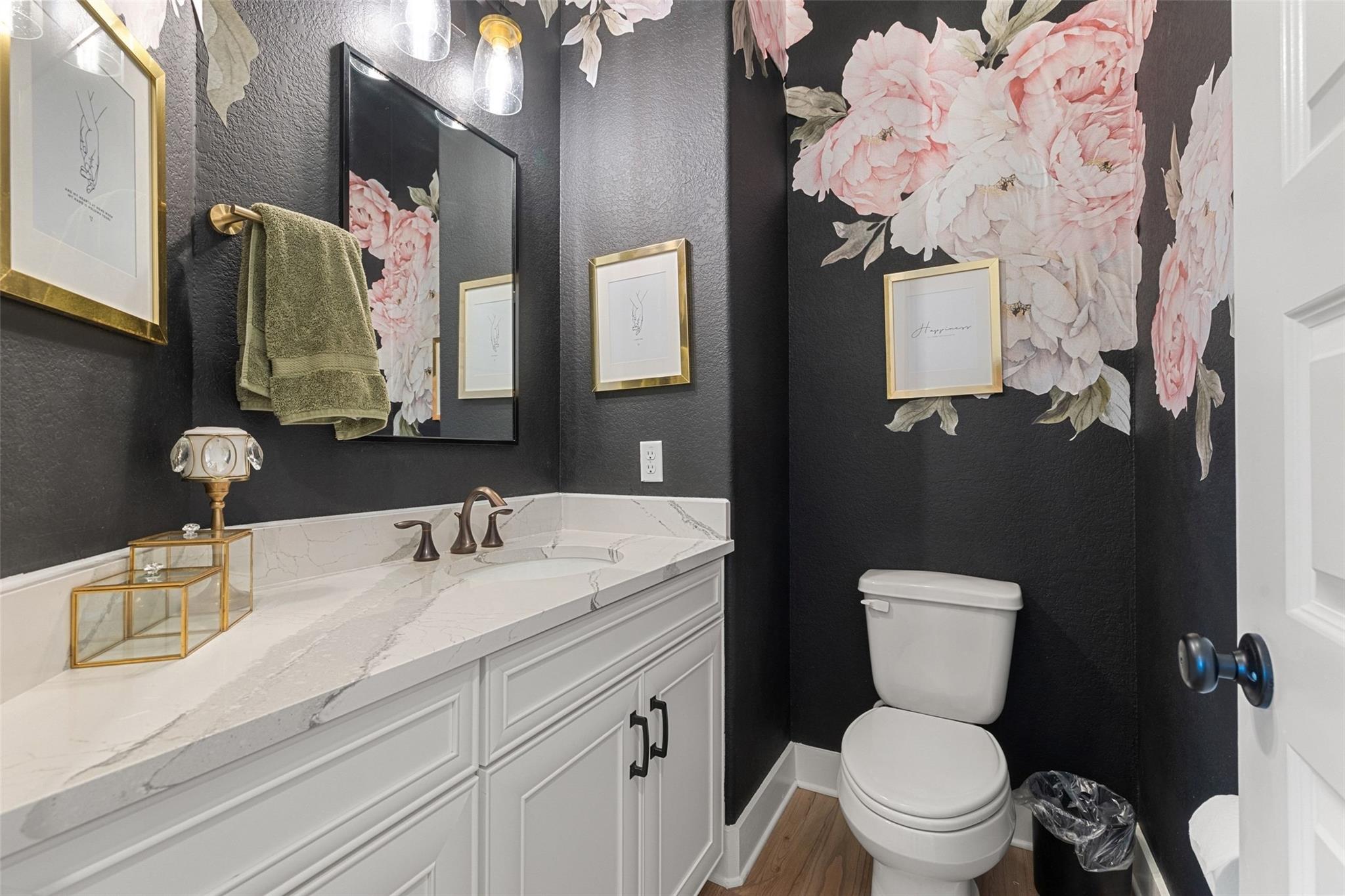 302 Lodestone Ln, Austin, TX 78738