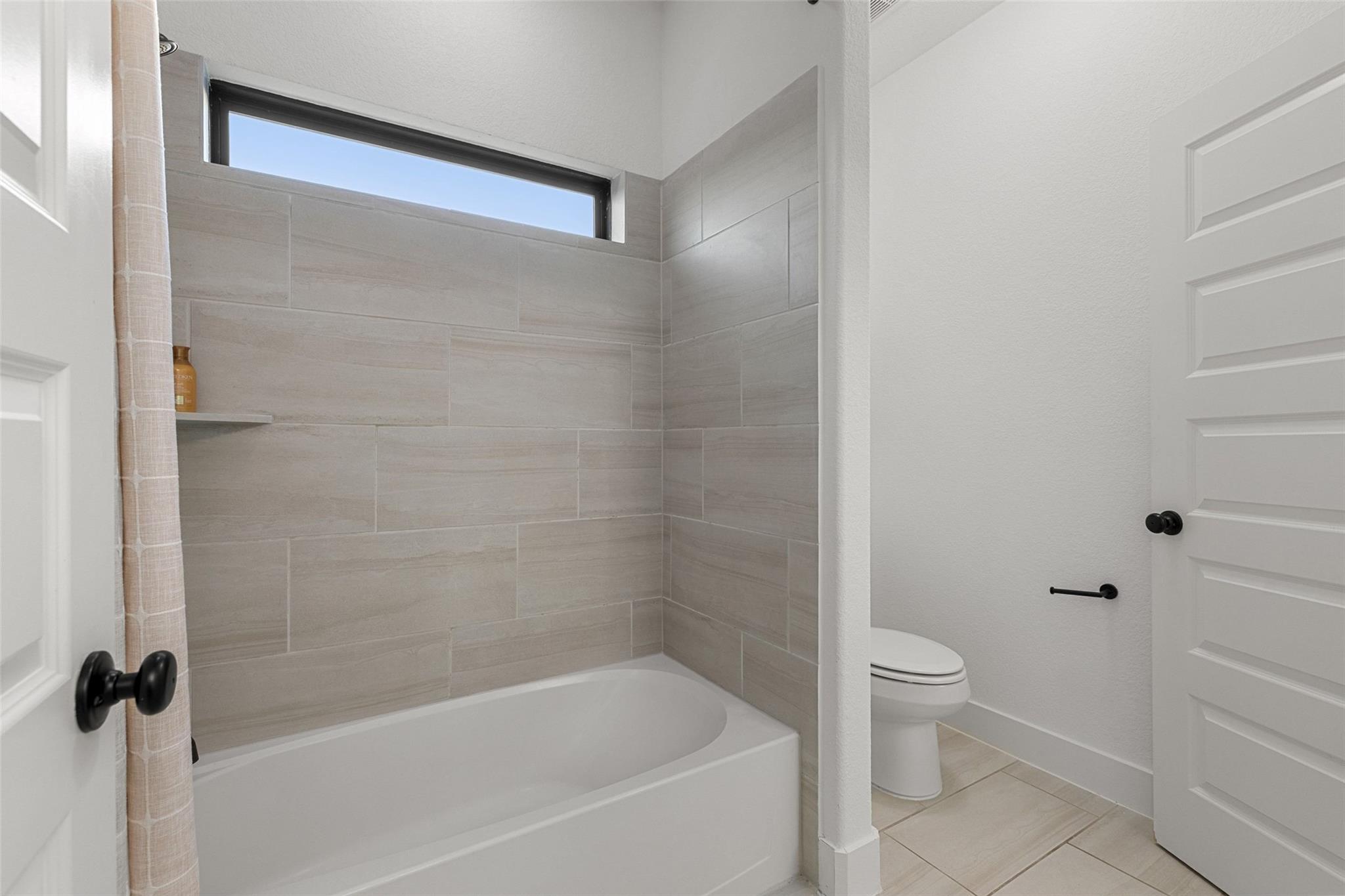 302 Lodestone Ln, Austin, TX 78738