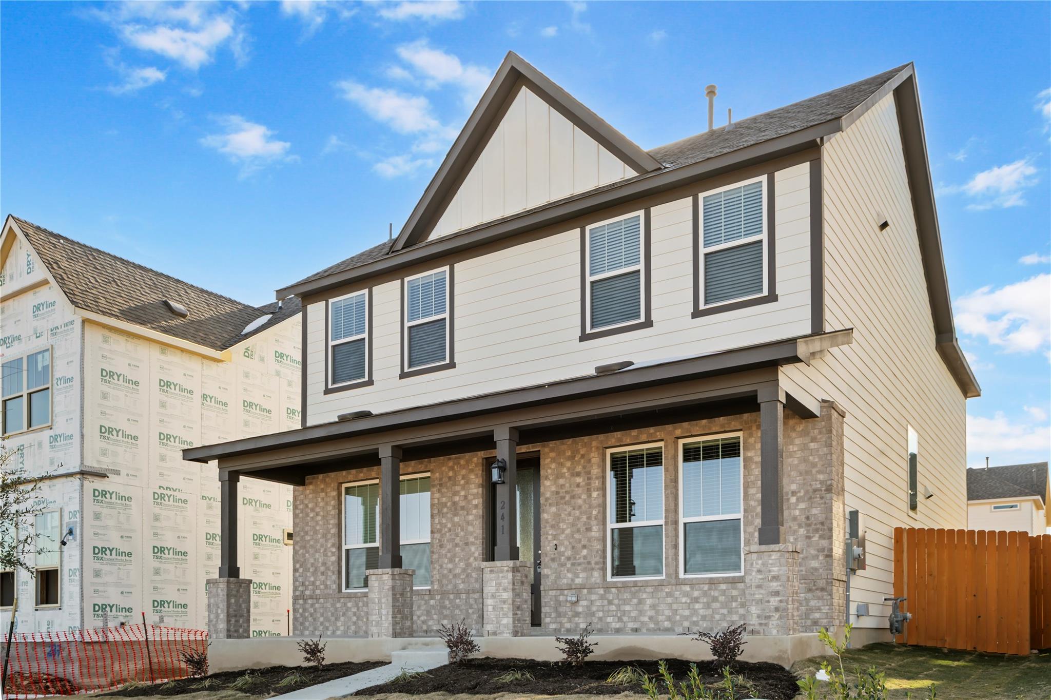 241 Leeland Dr, Liberty Hill, TX 78642