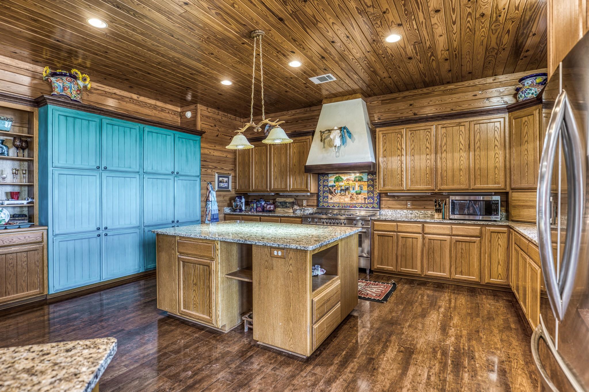 2387 Fm 503, Coleman, TX 76834