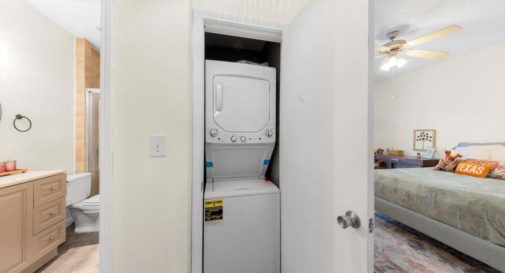 712 W 21st St # 203, Austin, TX 78705