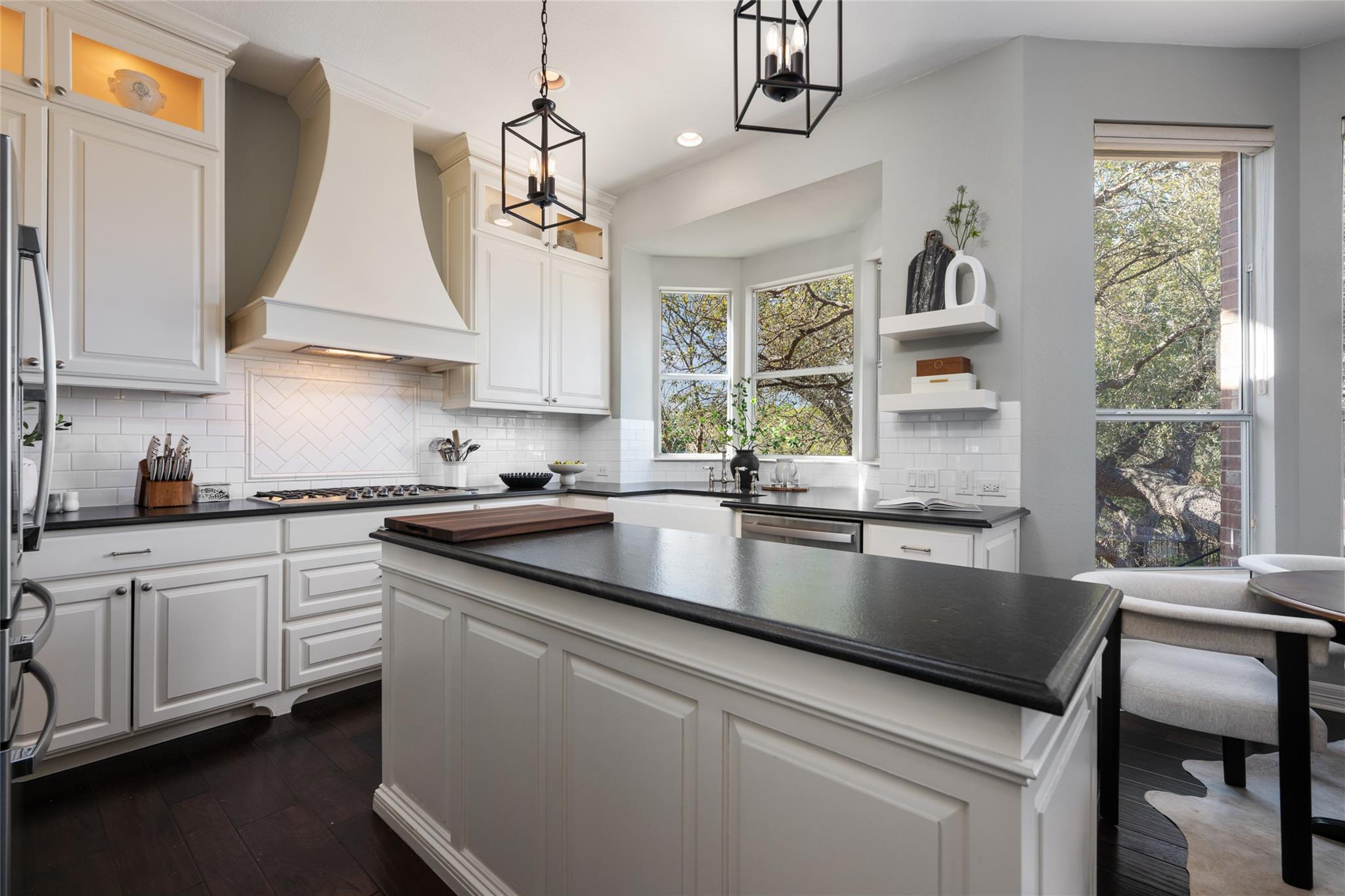 2610 Collingwood Dr, Round Rock, TX 78665