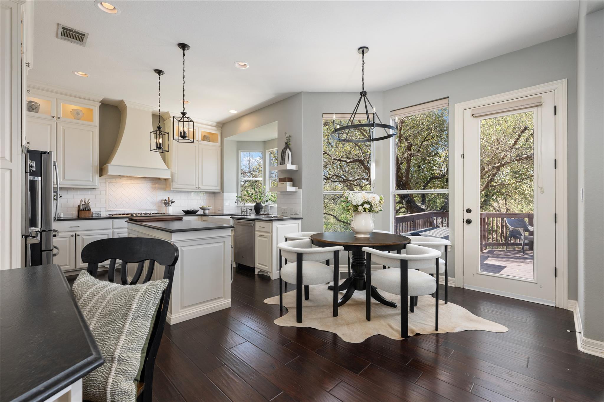 2610 Collingwood Dr, Round Rock, TX 78665