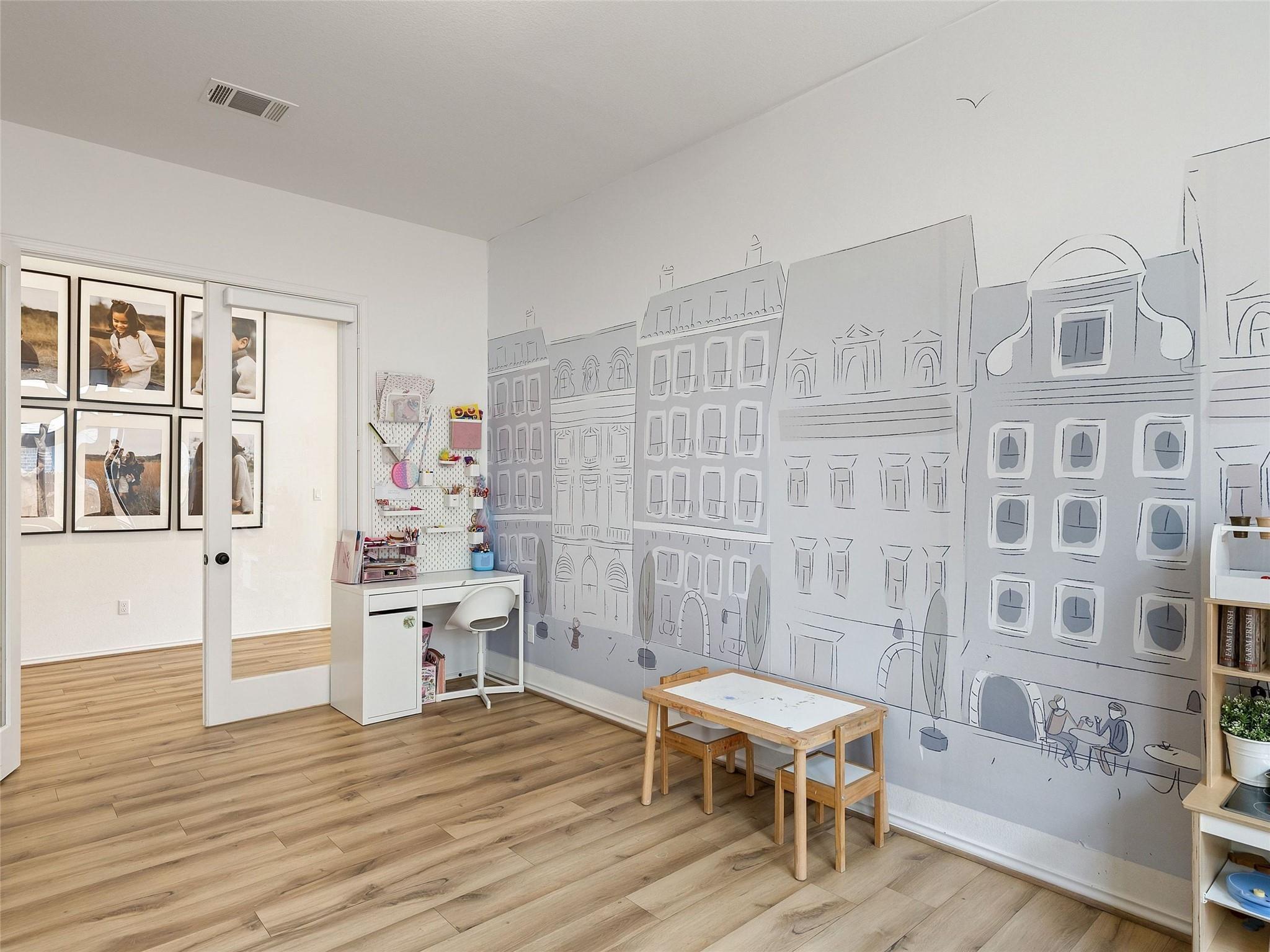 6825 Empresa Dr, Austin, TX 78738