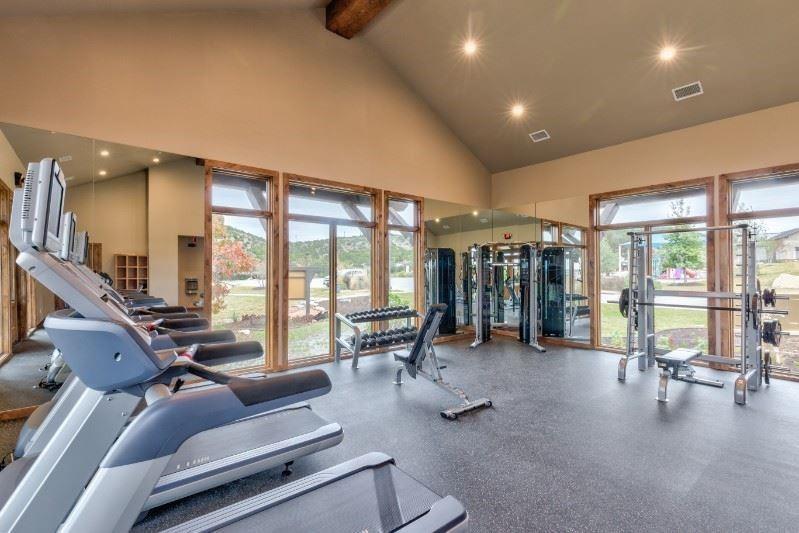 6825 Empresa Dr, Austin, TX 78738