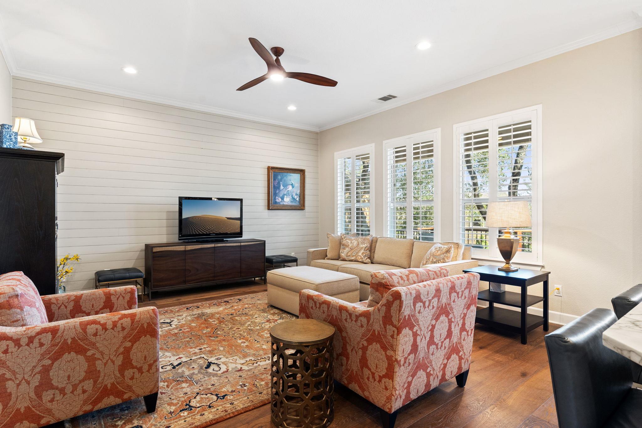 9550 Savannah Ridge Dr # 37, Austin, TX 78726