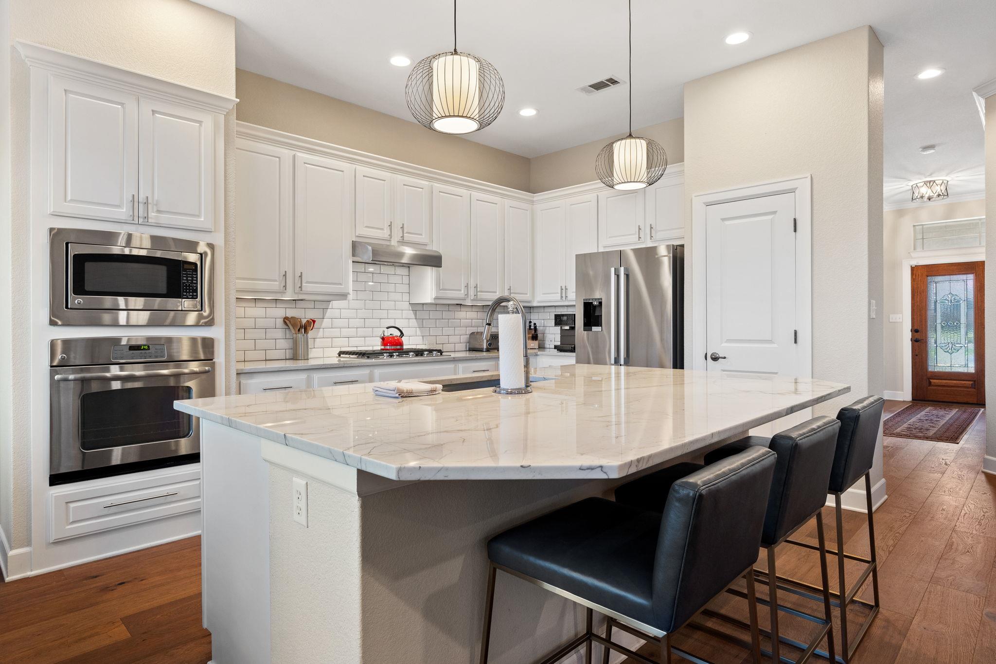 9550 Savannah Ridge Dr # 37, Austin, TX 78726