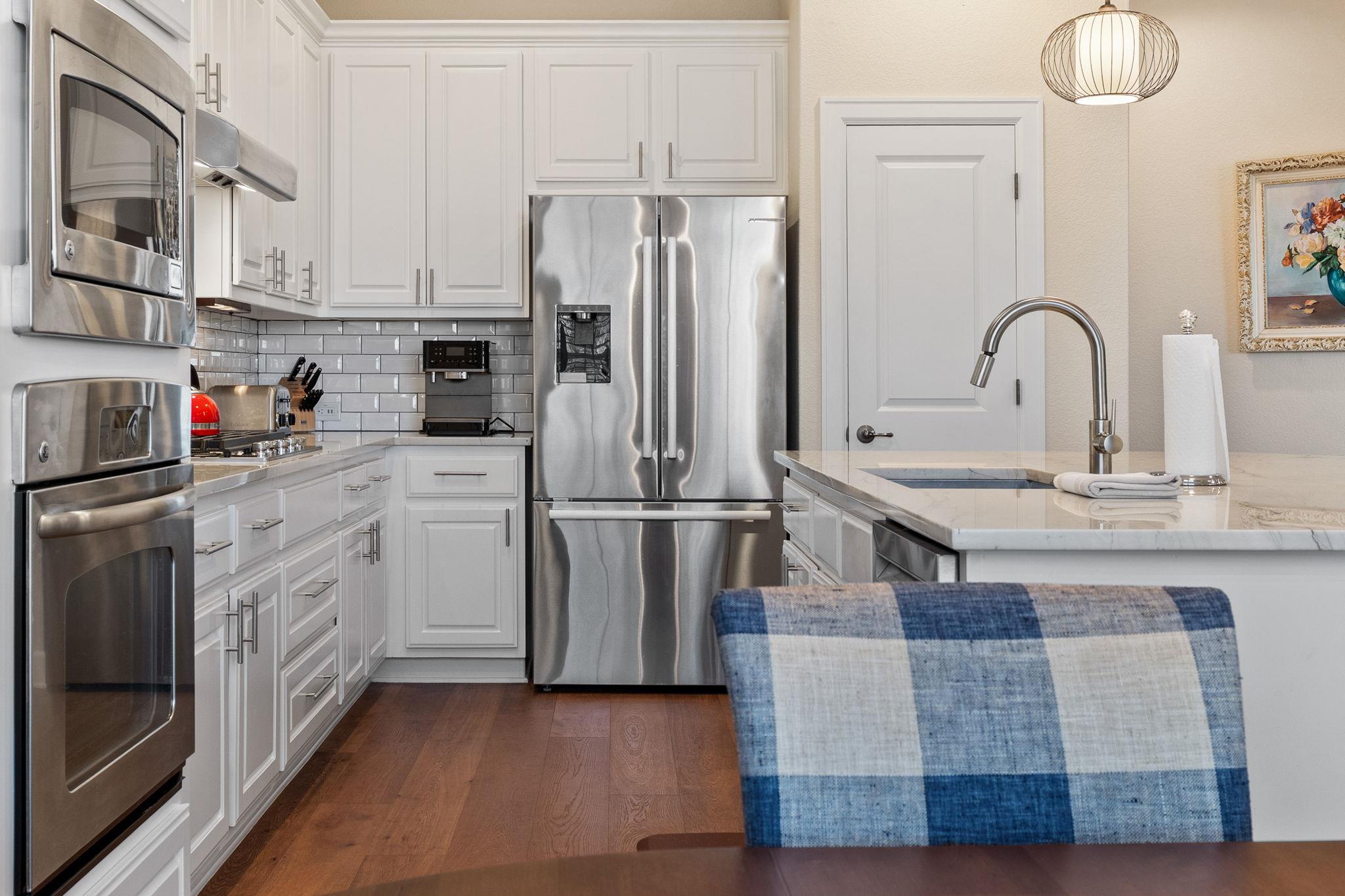 9550 Savannah Ridge Dr # 37, Austin, TX 78726