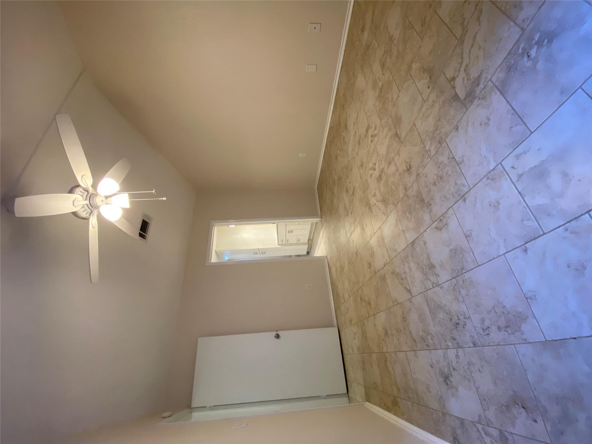 1202 Thorpe Ln # 305, San Marcos, TX 78666